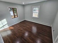 40 Seusing Blvd in Ronkonkoma, NY - Building Photo - Building Photo