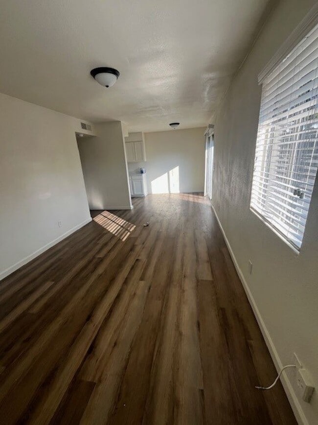 611 S Garden St in Visalia, CA - Building Photo - Building Photo