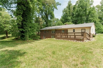 5132 Sunrise Terrace in Winston-Salem, NC - Building Photo - Building Photo