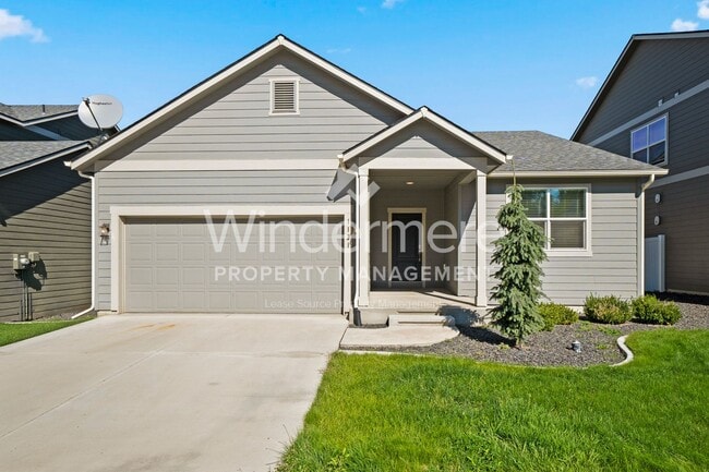 property at 1131 E Silver Pine Rd