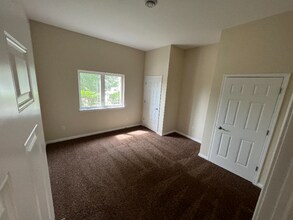 6520 Casper Ct in Mount Pleasant, WI - Building Photo - Building Photo