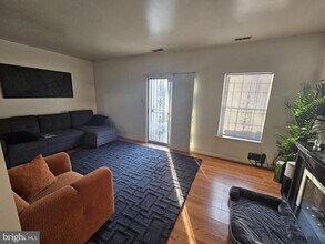 511 Mt Lubentia W in Upper Marlboro, MD - Building Photo - Building Photo