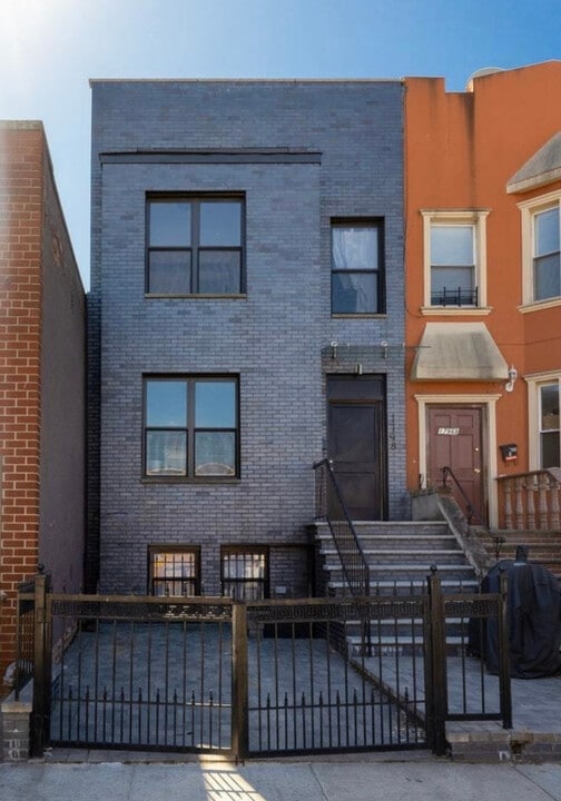 1798 Pacific St, Unit Fl 2 in Brooklyn, NY - Building Photo