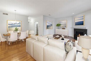 3208 Cole Ave in Dallas, TX - Building Photo
