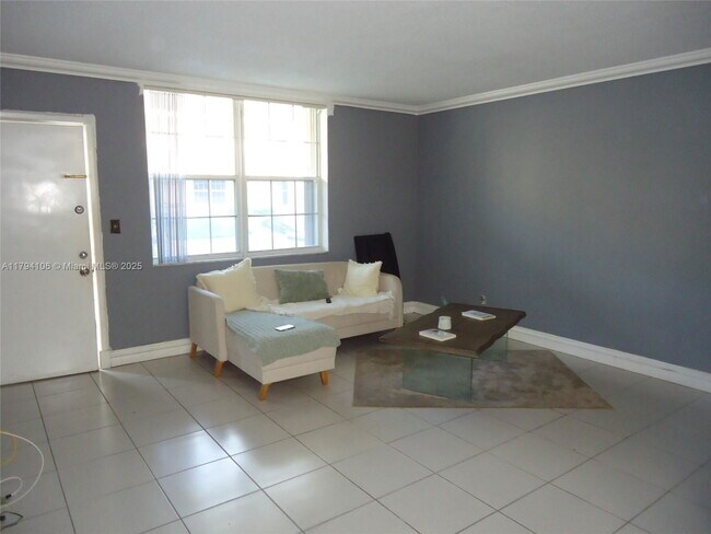 1790 79th Street Causeway in North Bay Village, FL - Building Photo - Building Photo