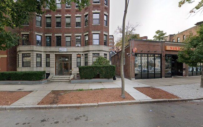 1412 Commonwealth Ave, Unit 8 in Boston, MA - Foto de edificio - Building Photo