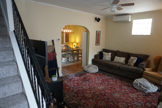 761 Melbourne St in Pittsburgh, PA - Building Photo - Building Photo