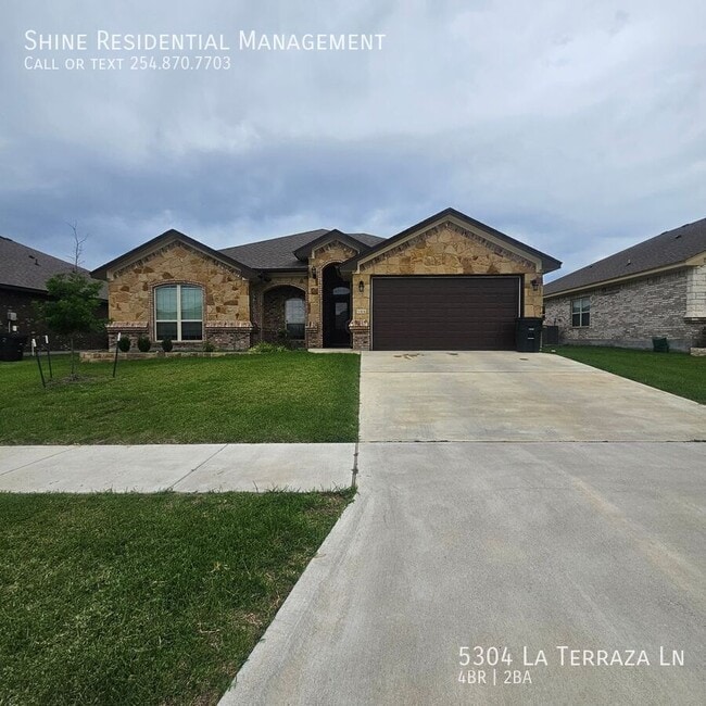 property at 5304 La Terraza Ln