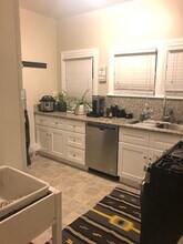 707 Brent Ave, Unit A in South Pasadena, CA - Foto de edificio - Building Photo