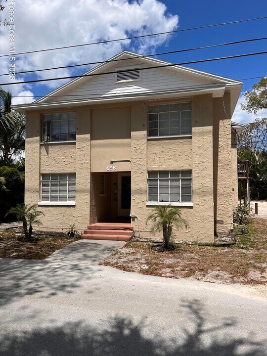 658 Young St-Unit -2 in Melbourne, FL - Building Photo