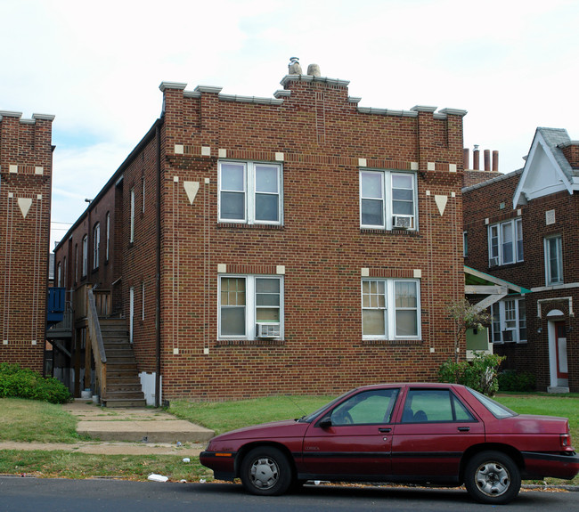 3889 Meramec St in St. Louis, MO - Foto de edificio - Building Photo