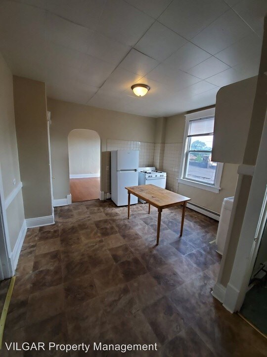 3804 Euclid Ave in East Chicago, IN - Building Photo