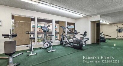 5460 White Oak Ave in Los Angeles, CA - Building Photo - Building Photo