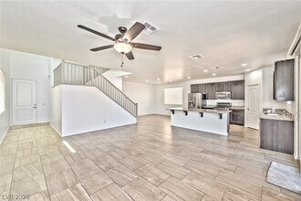 4962 Guysborough St in Las Vegas, NV - Building Photo - Building Photo