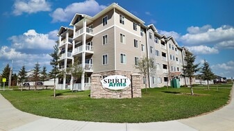 5202 49 St in Cold Lake, AB - Building Photo