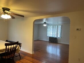 913 Grange Rd in Leesport, PA - Building Photo - Building Photo