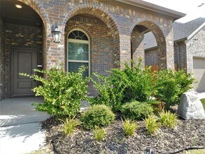 11225 Klondike Ln in Krugerville, TX - Building Photo - Building Photo