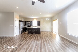 8116 Borland Dr in Indianapolis, IN - Building Photo - Building Photo