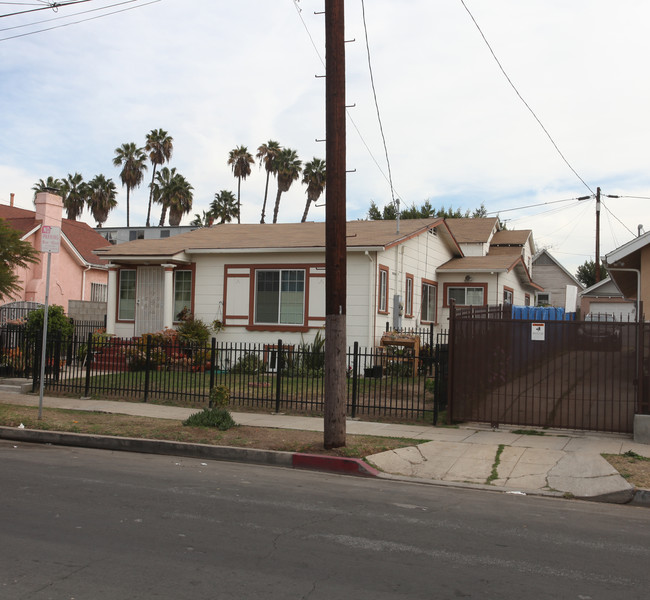 1162 N Alexandria Ave in Los Angeles, CA - Building Photo - Building Photo