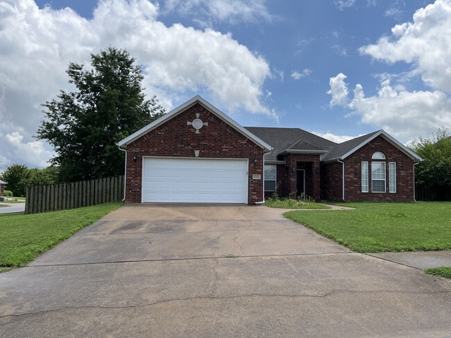 property at 3101 SW Camden Dr