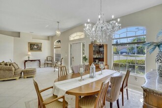 1030 Sweet Briar Pl in Wellington, FL - Building Photo - Building Photo