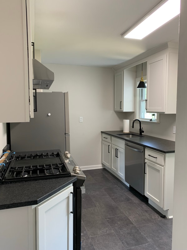 1105 Elmwood Rd in Mayfield Heights, OH - Building Photo - Building Photo
