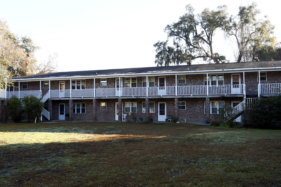 814 Dupont Rd in Charleston, SC - Building Photo