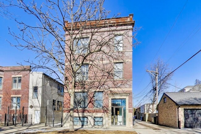 property at 2114 W Byron St