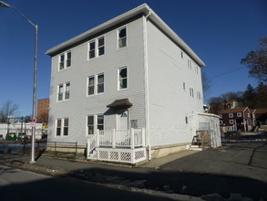 102-122 Piedmont St in Worcester, MA - Foto de edificio - Building Photo