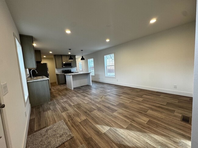 3510 N 9th St in Carter Lake, IA - Foto de edificio - Building Photo