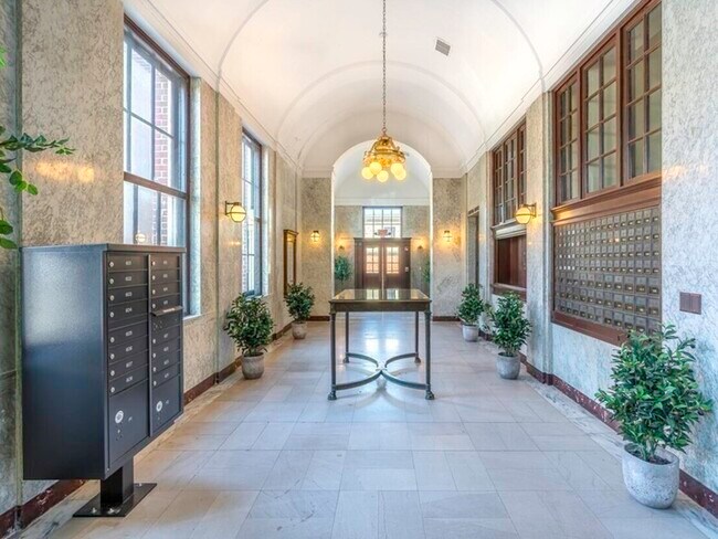 6 Main St Ext-Unit -621 in Plymouth, MA - Foto de edificio - Building Photo