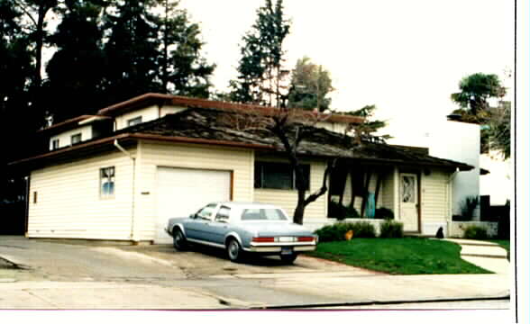 1613 Beck Dr in San Jose, CA - Building Photo - Building Photo