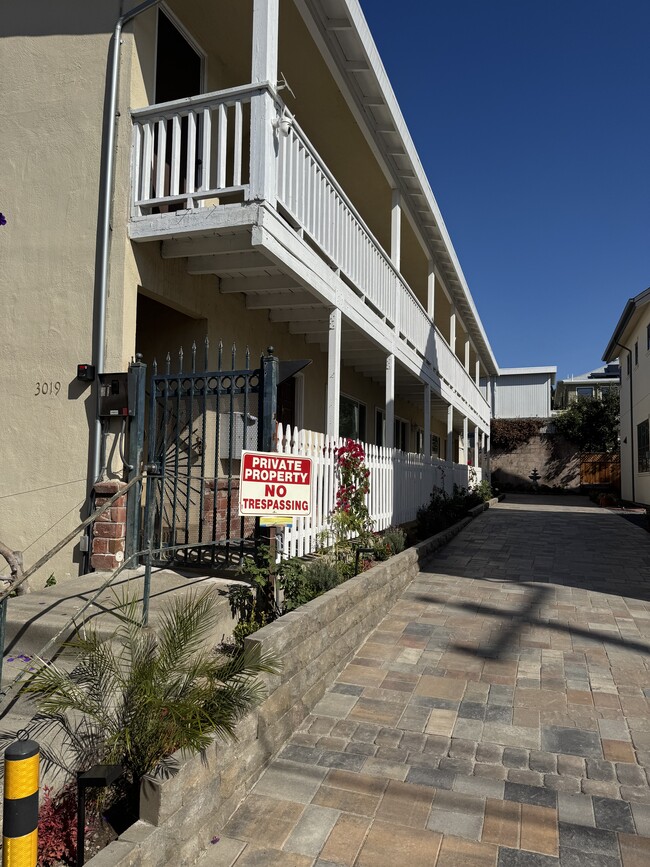 3019 Bateman St, Unit 5