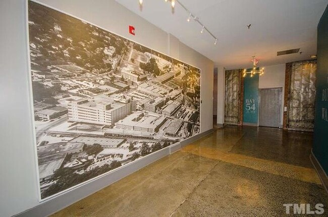 500 N Duke St, Unit 53306 in Durham, NC - Building Photo - Building Photo