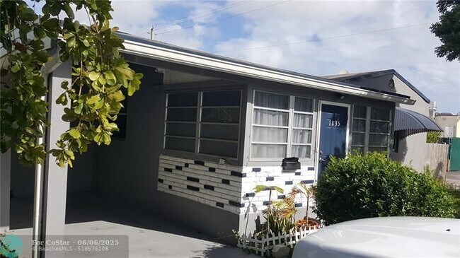 property at 1835 Fletcher St