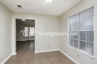 5841 Hickory Cmns in Memphis, TN - Building Photo - Building Photo