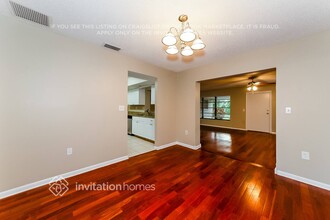 1112 Cimarron Cir in Bradenton, FL - Building Photo - Building Photo