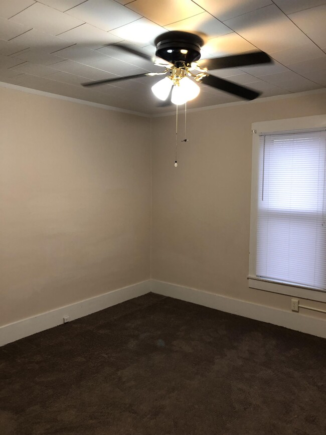 629 Maple Ave in Muscatine, IA - Building Photo - Building Photo