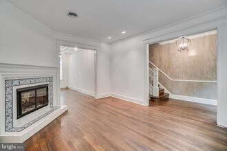 2030 Pierce Mill Rd NW in Washington, DC - Building Photo - Building Photo