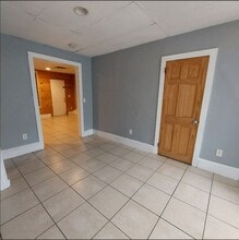 21 S Main St in Phillipsburg, NJ - Building Photo - Building Photo