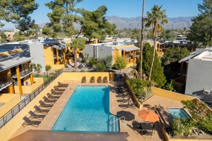 Villas Las Toronjas II in Tucson, AZ - Building Photo