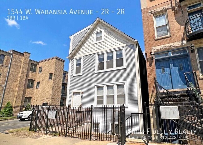 property at 1544 W Wabansia Ave