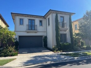 59 Cherokee in Irvine, CA - Building Photo - Building Photo