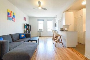 821 Bergen Ave in Jersey City, NJ - Building Photo