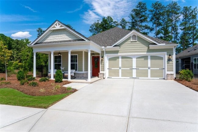 property at 7 Hickory Br