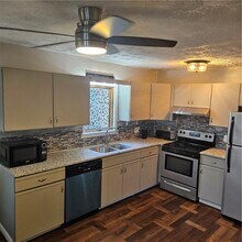 5 Whalin St in Rochester, NY - Building Photo - Building Photo