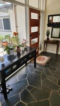 345 N Ontare Rd in Santa Barbara, CA - Building Photo - Building Photo