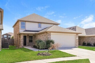 1609 Mark Ln in Ennis, TX - Building Photo - Building Photo