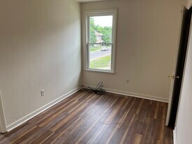 36 Mitchell St, Unit B in Norwich, NY - Building Photo