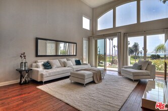 6645 Esplanade in Venice, CA - Building Photo - Building Photo